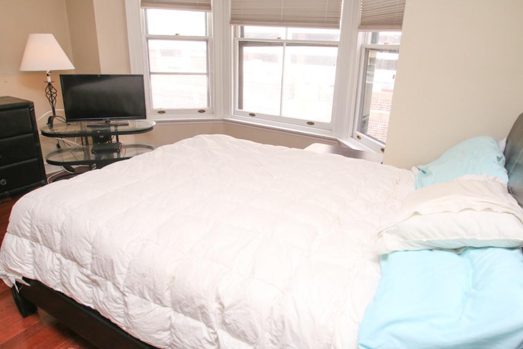 Luxury 2 Bedroom By Rittenhouse Филаделфия Стая снимка